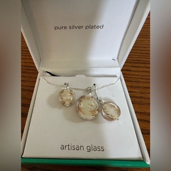 Artisan Glass Silver Plated Necklace Set new in box - Picture 2 of 6